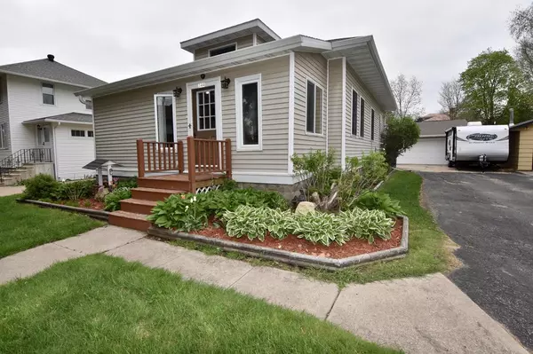 344 Franklin St W, West Salem, WI 54669