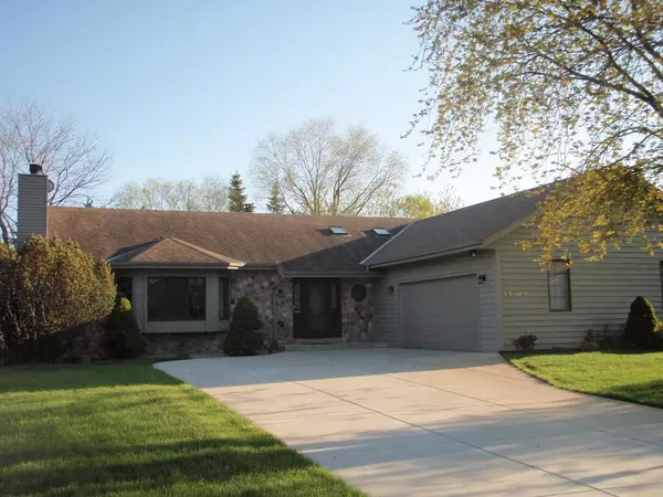 Germantown, WI 53022,N97W16799 Navajo Dr