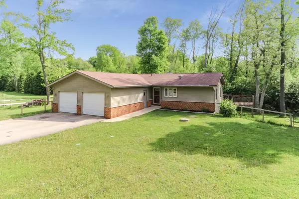 N6810 Walnut ROAD, Elkhorn, WI 53121