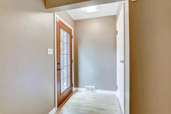 Whitefish Bay, WI 53217,4856 N Elkhart Ave