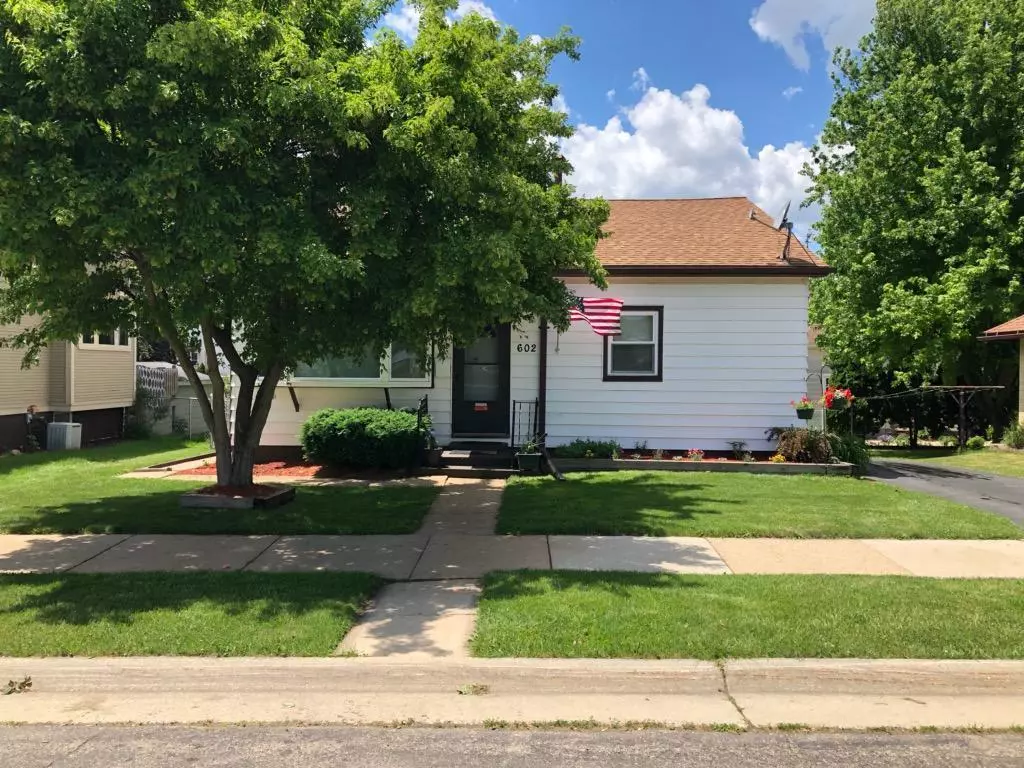 Watertown, WI 53094,602 S 11th St
