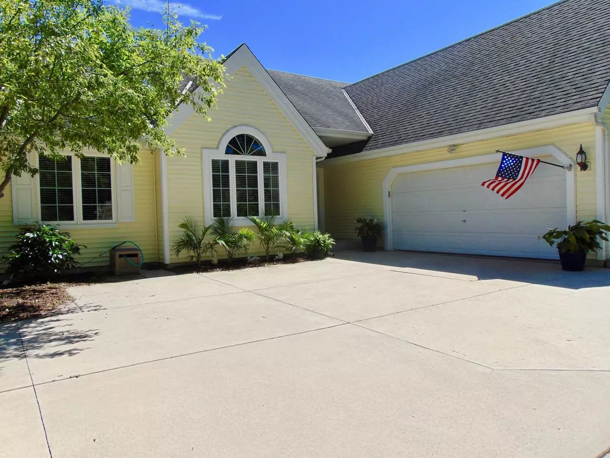 East Troy, WI 53120,W2195 Wilmers Grove Rd