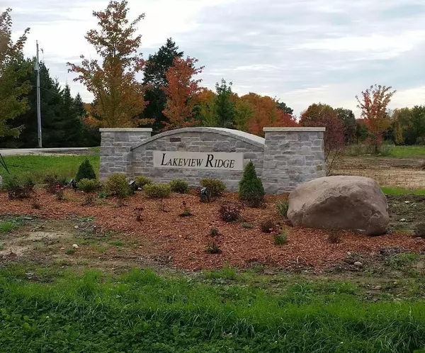724 LAKEVIEW RIDGE LANE #Lt9, Colgate, WI 53017