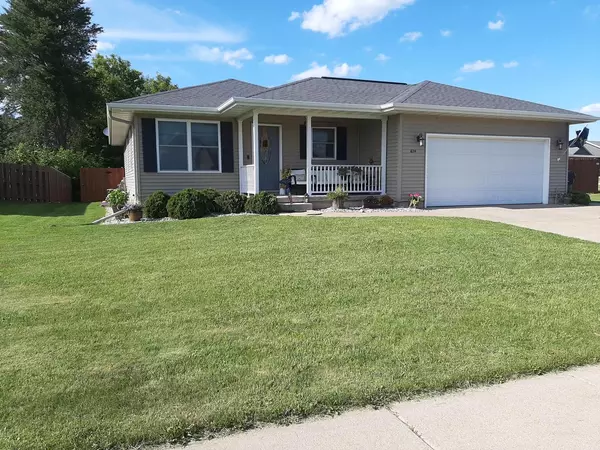 624 Mubarak STREET, Tomah, WI 54660