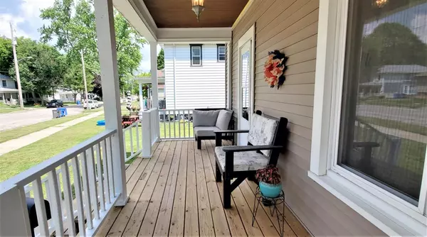 Watertown, WI 53098,309 N Montgomery STREET