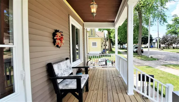 Watertown, WI 53098,309 N Montgomery STREET