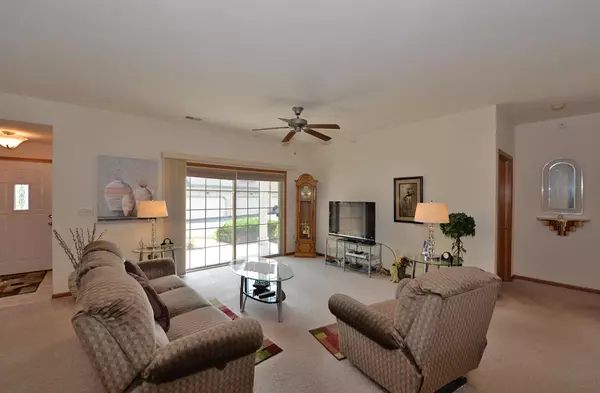 Mount Pleasant, WI 53406,5855 Kinzie AVENUE #34