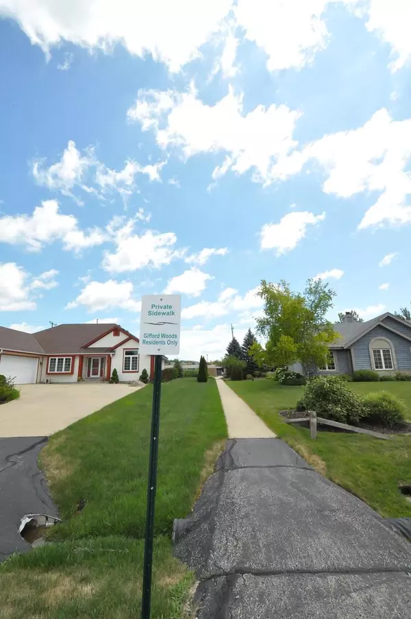 Franksville, WI 53126,8513 Trudeau Trace