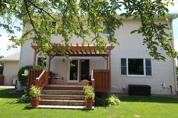 Holmen, WI 54636,1011 Deerfield STREET