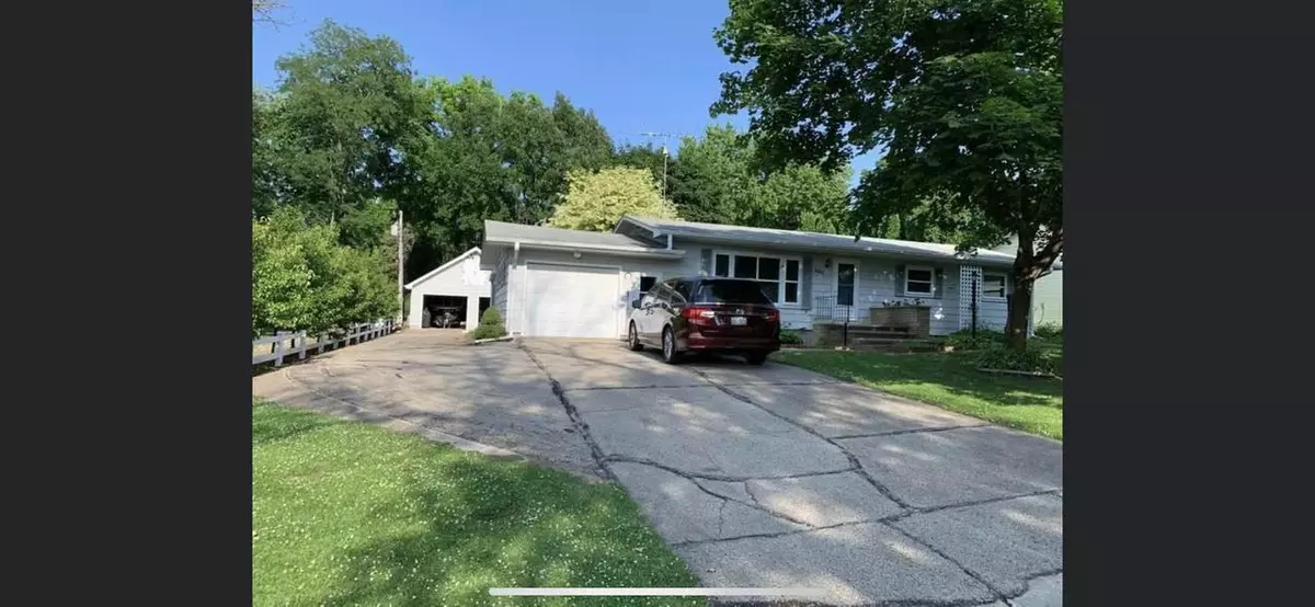 Omro, WI 54963,600 Madison Ave
