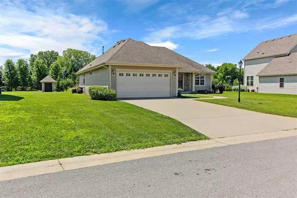 East Troy, WI 53120,2765 Oakmont Dr