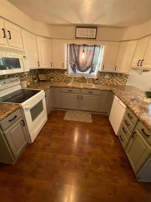 Tomah, WI 54660,23226 State Highway 16