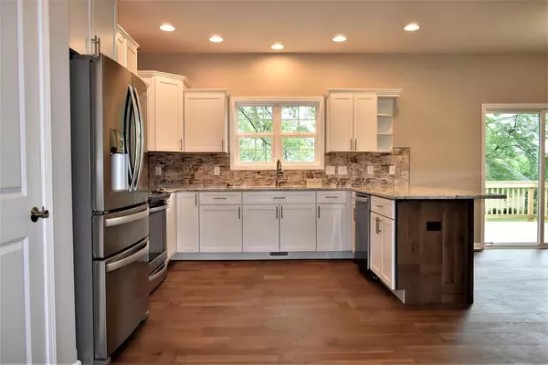 Twin Lakes, WI 53181,635 Lincoln Dr