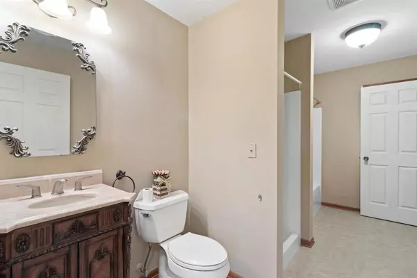 Wind Lake, WI 53185,7821 E Long Lake DRIVE