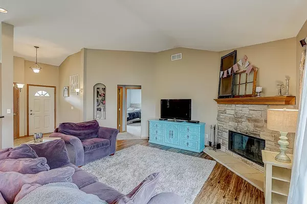 Waukesha, WI 53189,918 Valley Hill DRIVE