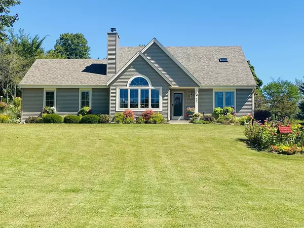 3476 Cty Rd I, Saukville, WI 53080