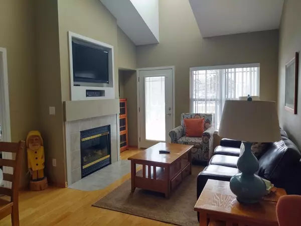 Delavan, WI 53115,1505 South Shore Dr #306