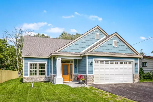 Twin Lakes, WI 53181,710 Barry Rd