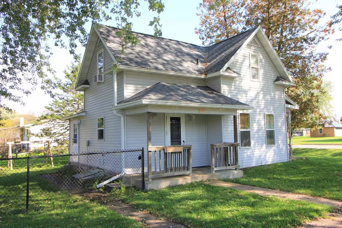 Coon Valley, WI 54623,105 Lien St