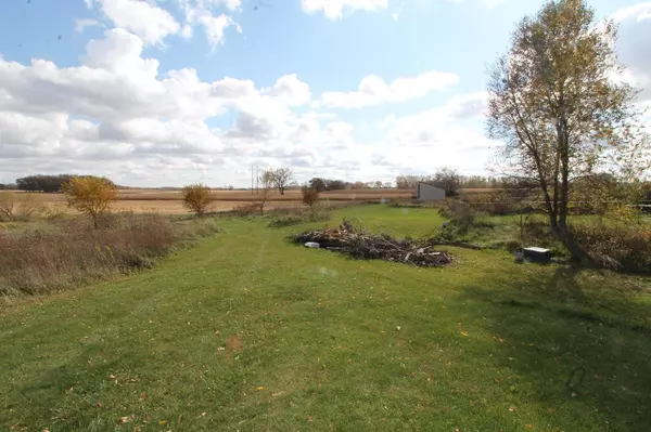 Kansasville, WI 53139,28101 1st St