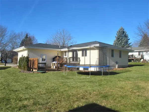 Saukville, WI 53080,414 S Colonial Pkwy