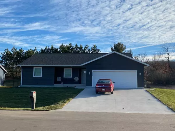 1325 Maple DRIVE, Rockland, WI 54653