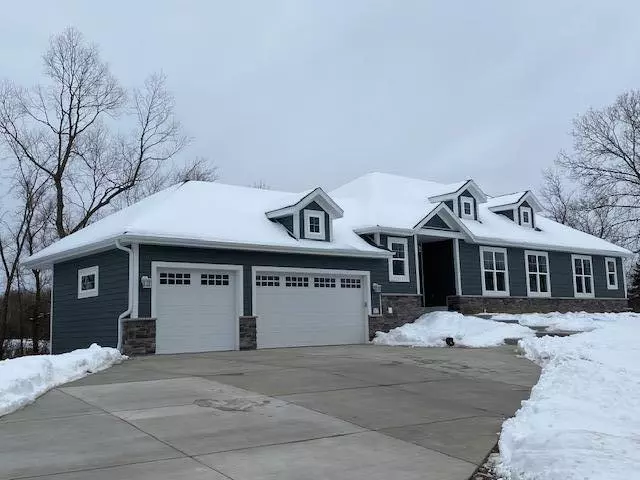 Menomonee Falls, WI 53051,W172N7614 Shady Ln