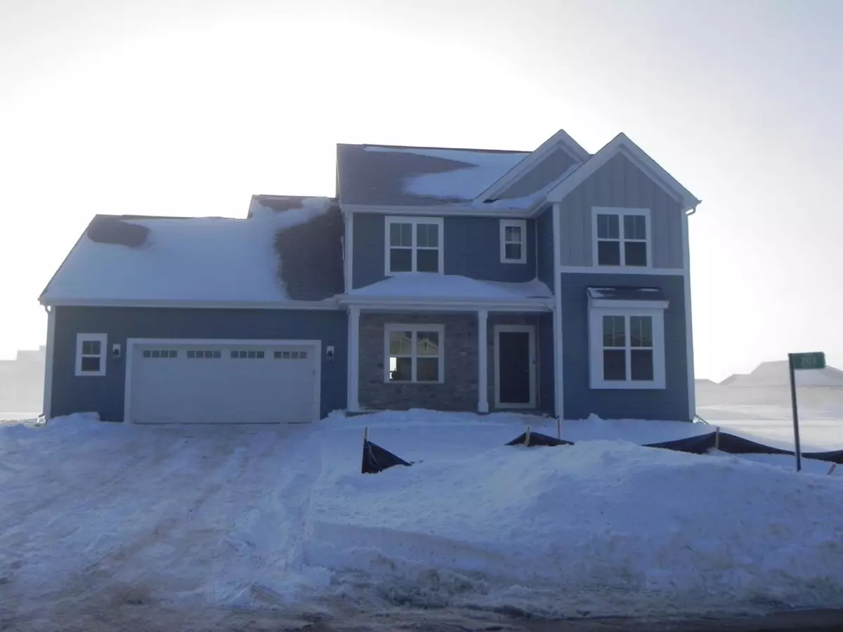 Summit, WI 53066,2924 Mendota DRIVE