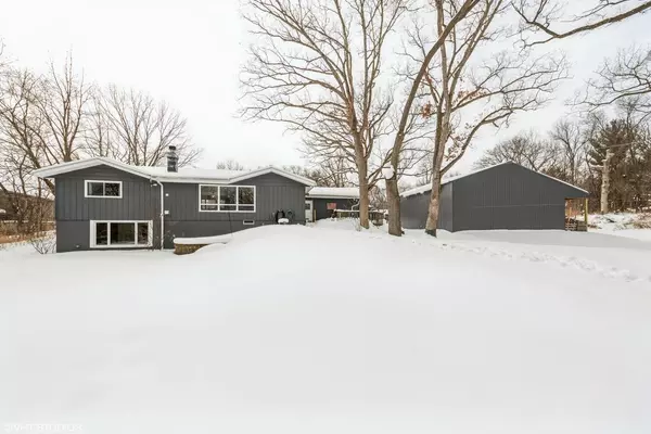 Twin Lakes, WI 53181,33052 121st PLACE
