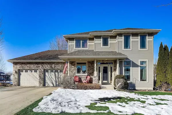 5236 Snapdragon Trl, Fitchburg, WI 53711