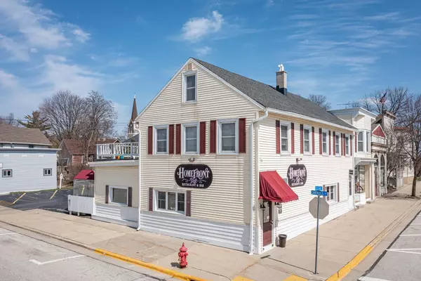 417 2nd St, Random Lake, WI 53075