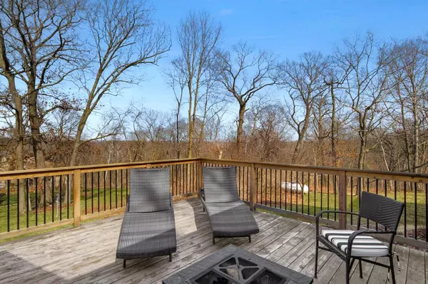 West Salem, WI 54669,W5340 East Point ROAD