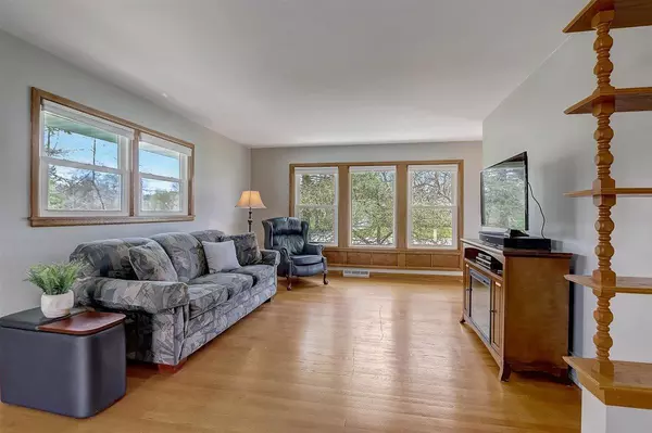 Hales Corners, WI 53130,11110 W Mallory AVE