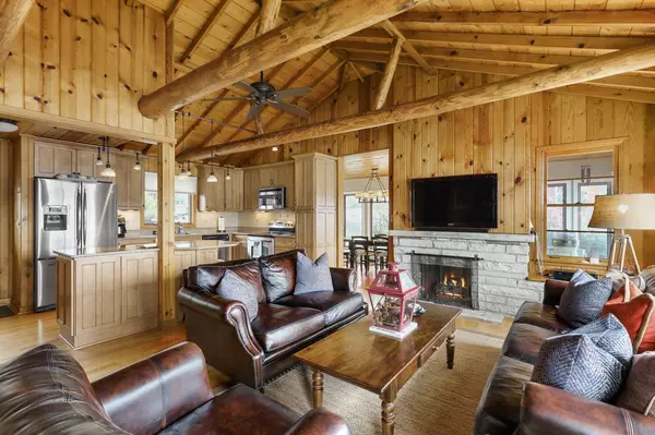 Whitewater, WI 53190,N7524 W Lakeshore Dr