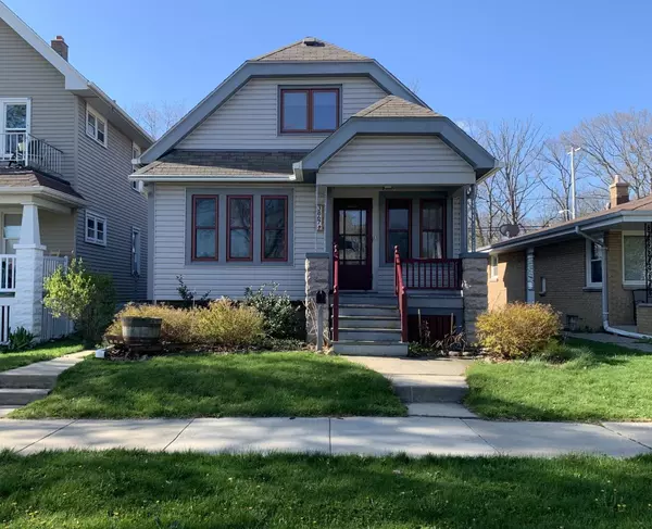 3867 E Morris AVENUE, Cudahy, WI 53110