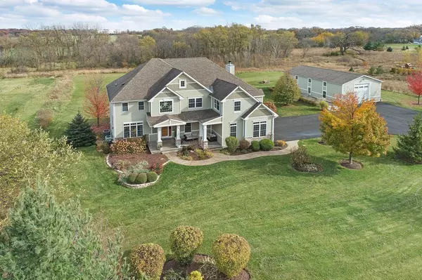 10135 160th AVENUE, Bristol, WI 53104