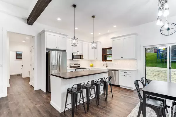 West Salem, WI 54669,1043 John St