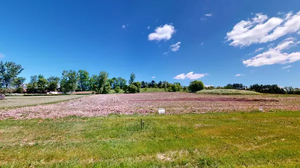 21566 WOLFE RUN LANE, Galesville, WI 54630