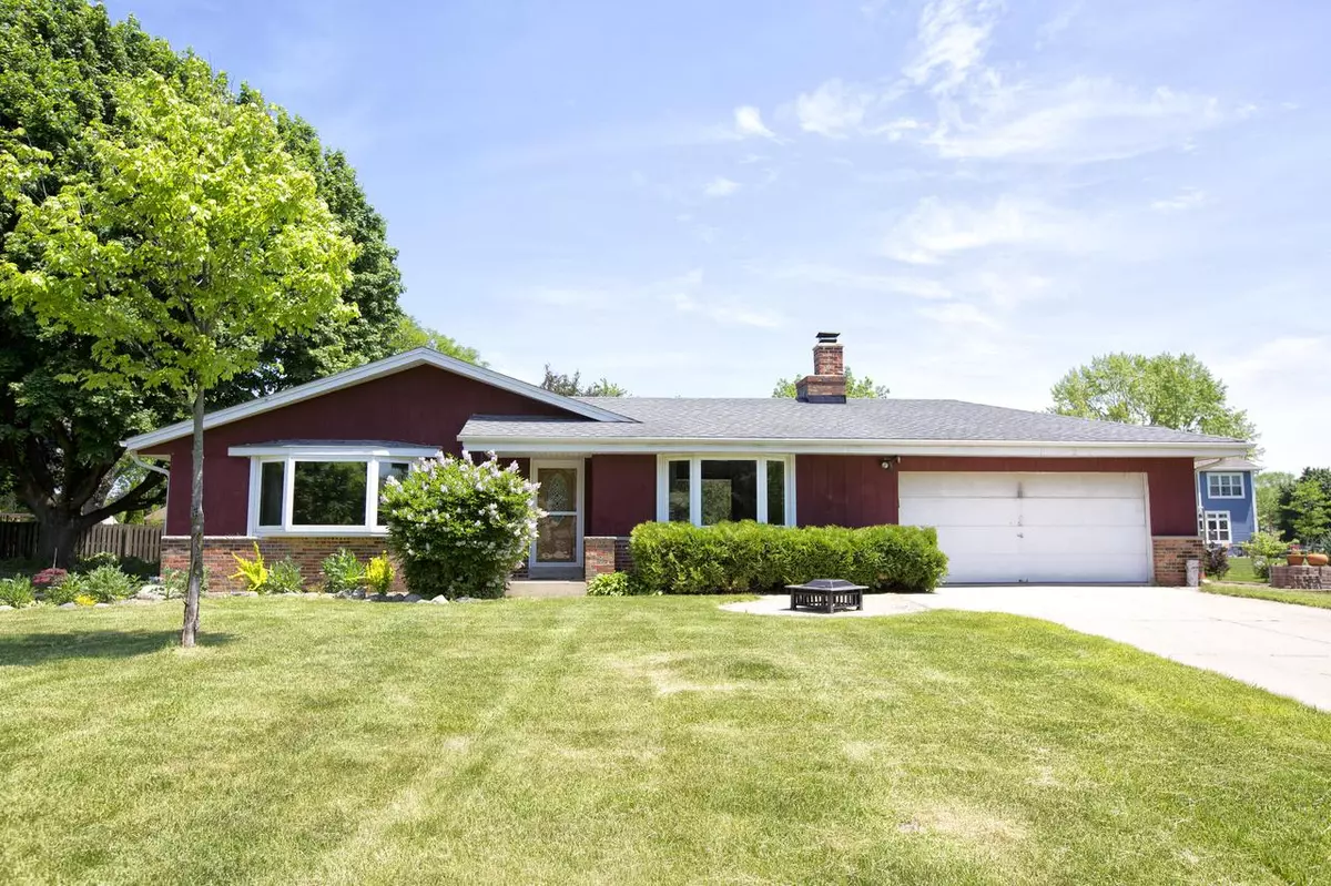 Muskego, WI 53150,W134S6598 Sherwood CIRCLE