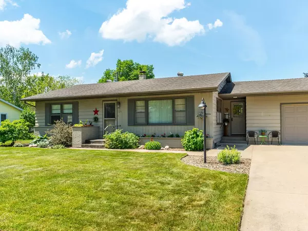 West Salem, WI 54669,338 Mark St N