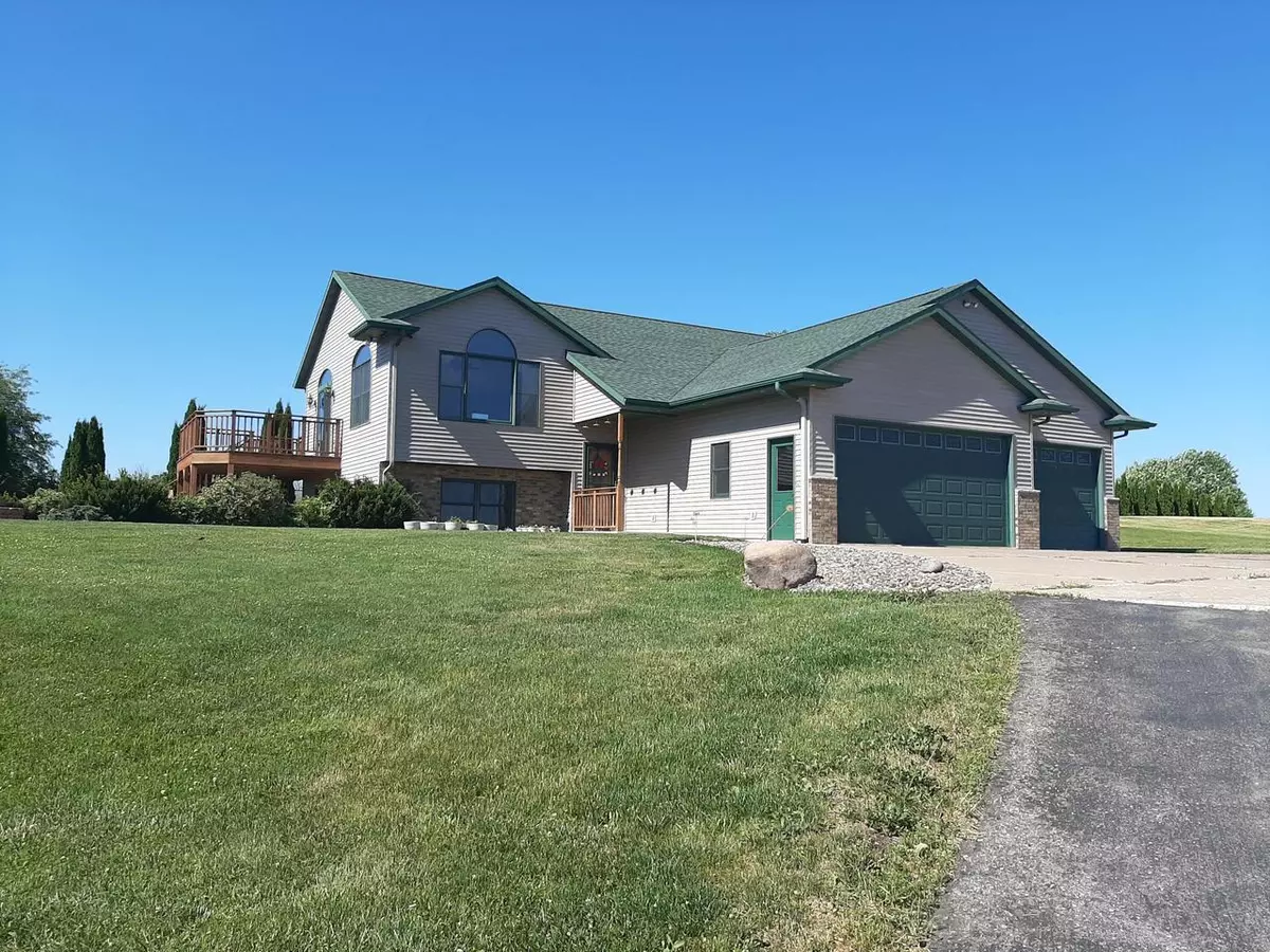 West Salem, WI 54669,W3802 Southern Dr