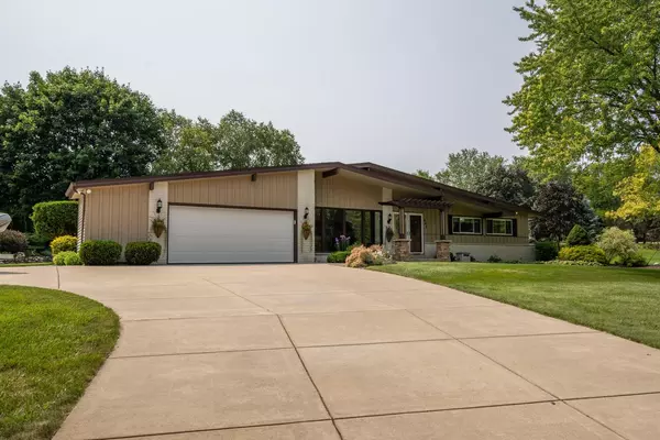 647 Ridge DRIVE, Colgate, WI 53017
