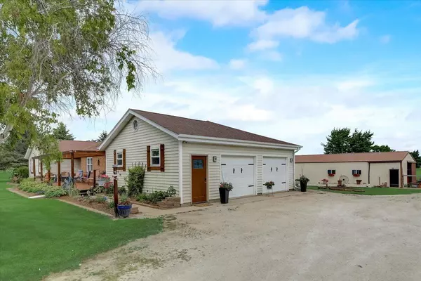 Hartland, WI 53029,N80W33158 Petersen Rd