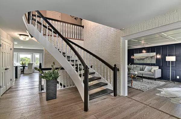 River Hills, WI 53217,8765 N Range Line ROAD