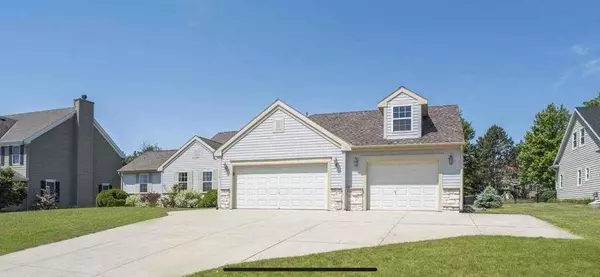 210 Park St, Elkhorn, WI 53121