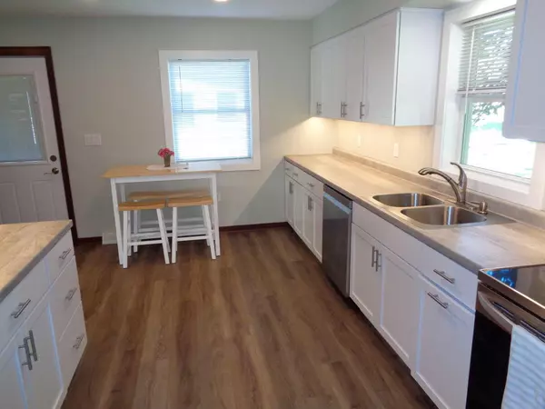 Coon Valley, WI 54623,308 Babcock STREET