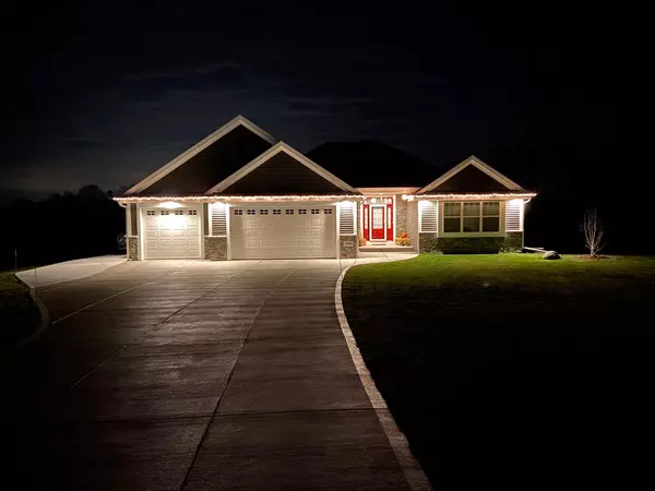 Slinger, WI 53086,2160 Sunny Slope Ct