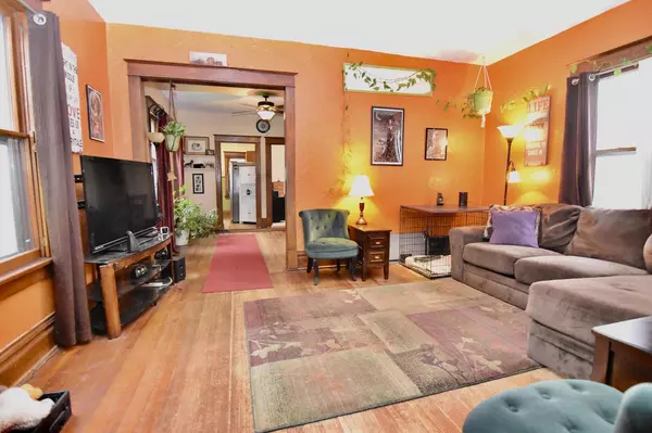 Galesville, WI 54630,16874 S 6th St