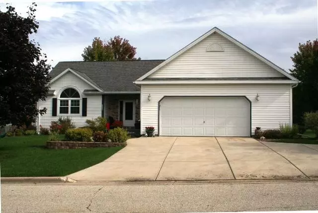 Fredonia, WI 53021,524 Fir St