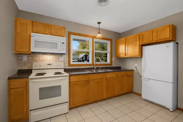 Galesville, WI 54630,17366 N Main St